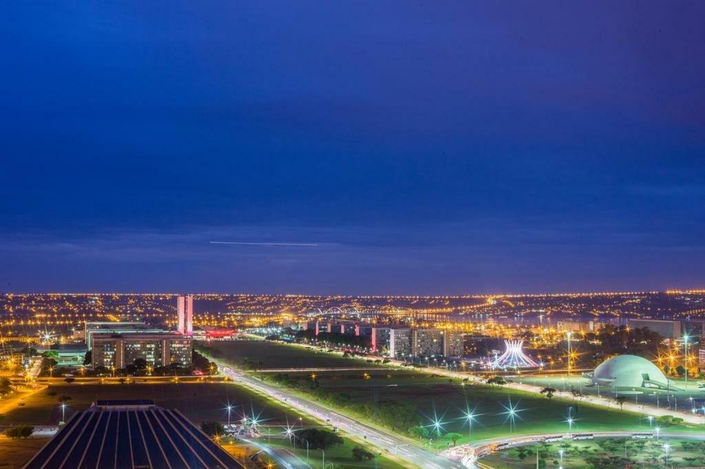 Ed Saint Moritz, Flat Com Garagem 02, Shn No Coracao De Brasilia Apartment ภายนอก รูปภาพ