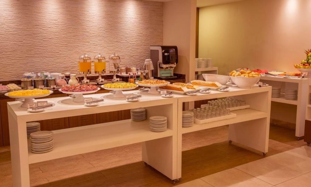 Ed Saint Moritz, Flat Com Garagem 02, Shn No Coracao De Brasilia Apartment ภายนอก รูปภาพ